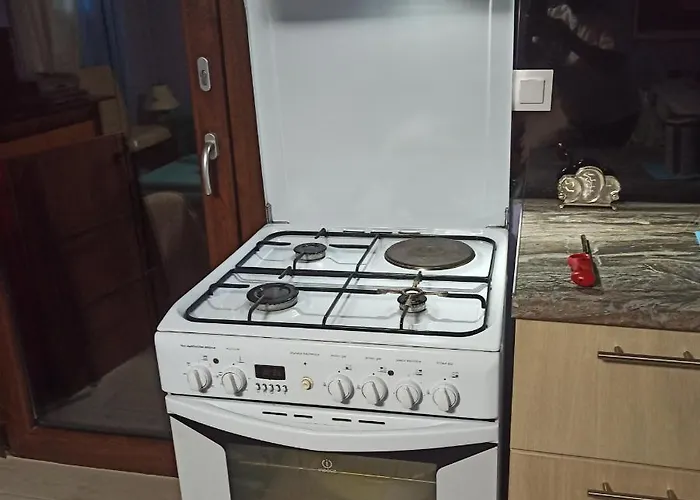 - τίνα Σπίτι διακοπών *