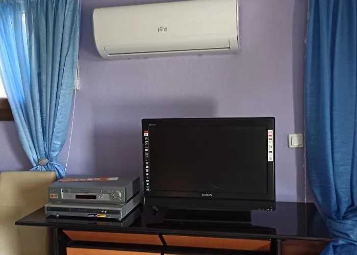 - τίνα Vakantiehuis Líri